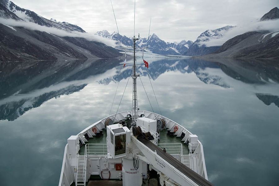 Greenland OX/NA8O DX News  Greenland OX/NA8O DX News