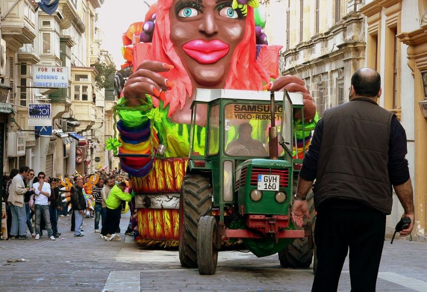 Malta 9H3G Tourist attractions spot Carnival.