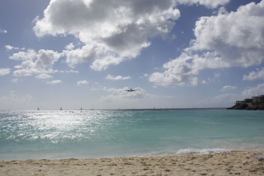 Sint Maarten Island PJ7AN DX News Princess Juliana Airport.