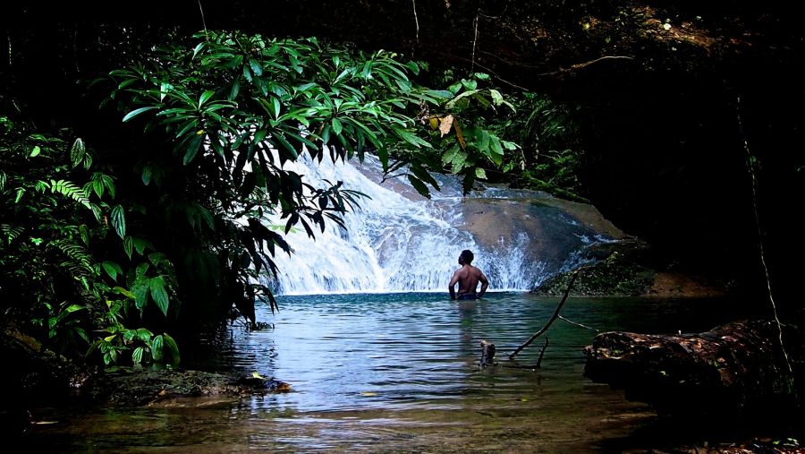 Solomon Islands H44COW DX News 