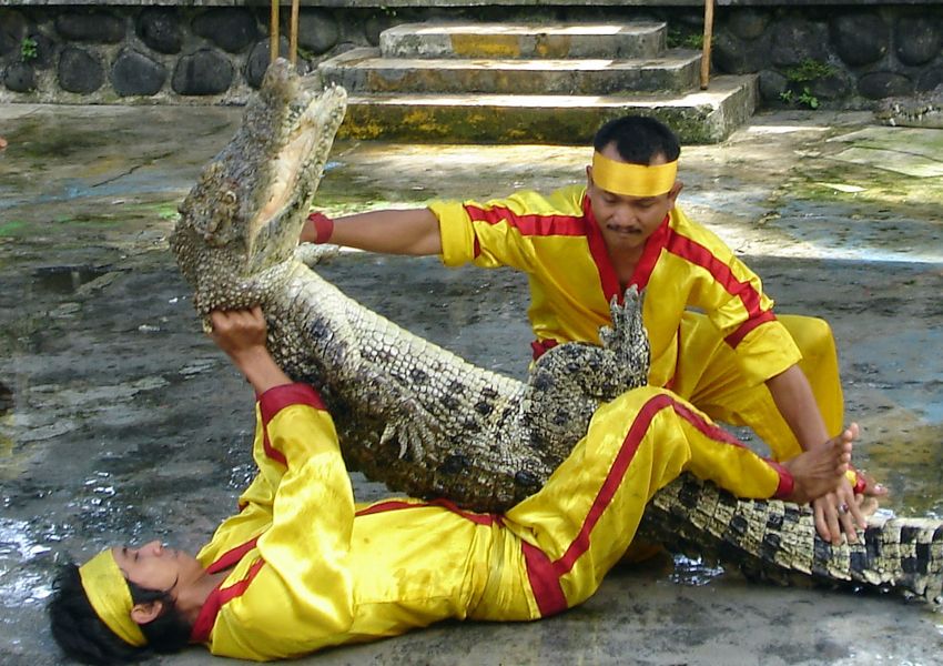 Vietnam XV2VTC 3W2HCM Tourist attractions spot