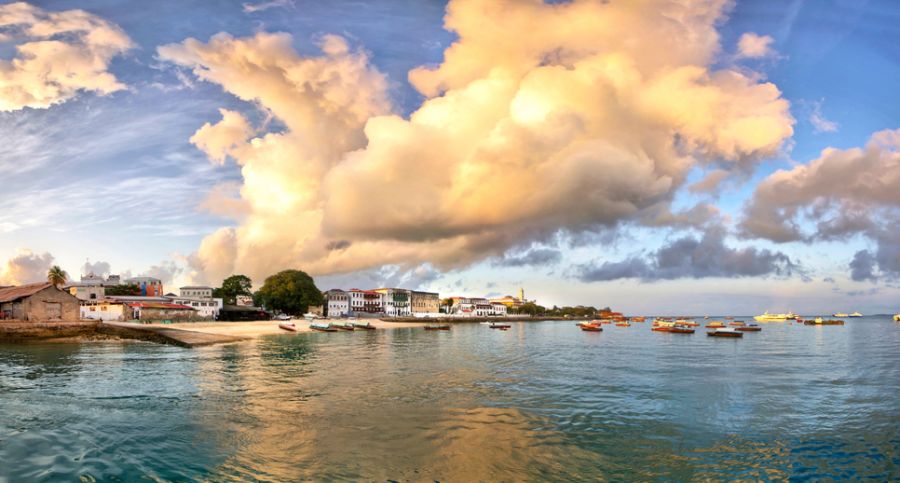 Zanzibar Island 5H1MD DX News Sunrise with clouds Zanzibar Zanzibar Island 5H1MD DX News Sunrise with clouds Zanzibar
