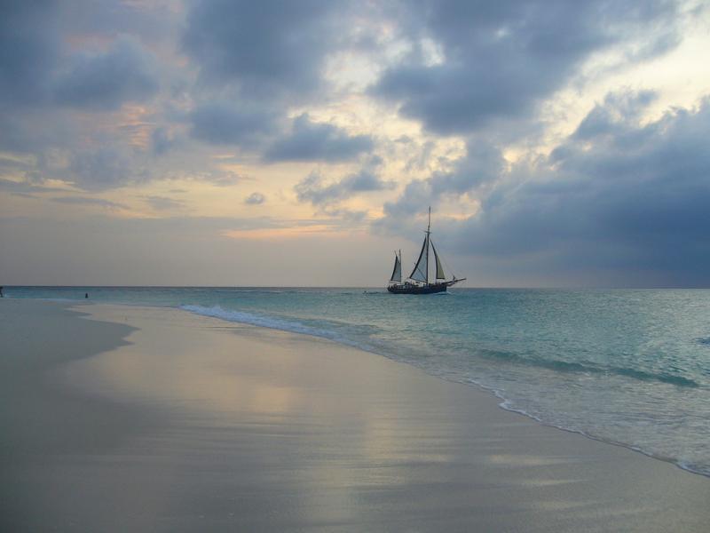 Аруба P4/NE9U P4/KK9K P4/W9RE P4/K1TO Туристические достопримечательности Игл Бич.  Аруба P4/NE9U P4/KK9K P4/W9RE P4/K1TO Туристические достопримечательности Игл Бич.