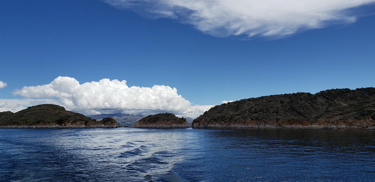 Озеро Титикака, Боливия Озеро Титикака, Боливия