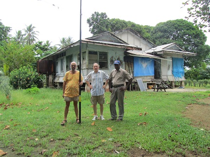 H44R Russell Islands DL2GAC VE3LYC with local 