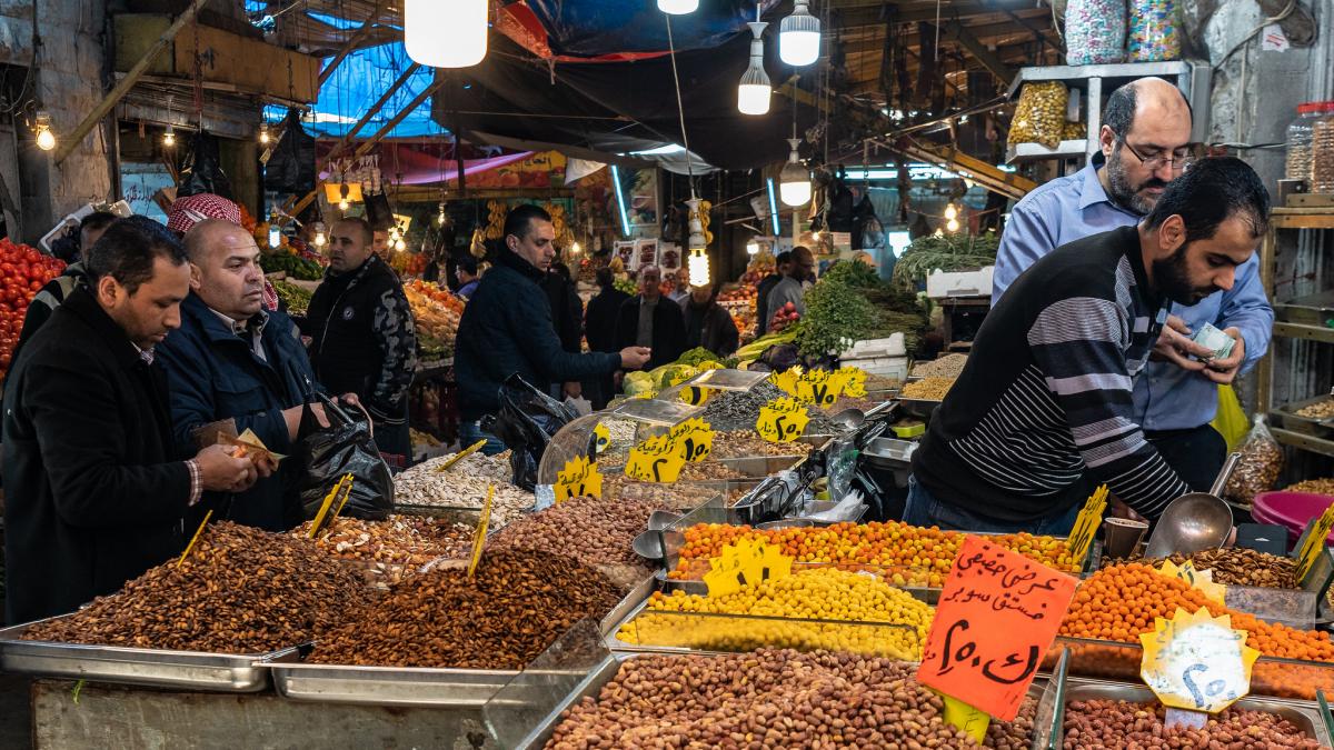 Орешки, рынок, Амман, Иордания Орешки, рынок, Амман, Иордания