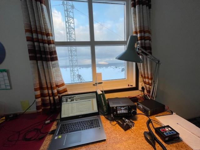 JX/LB4MI Остров Ян Майен Радиорубка JX/LB4MI Остров Ян Майен Радиорубка