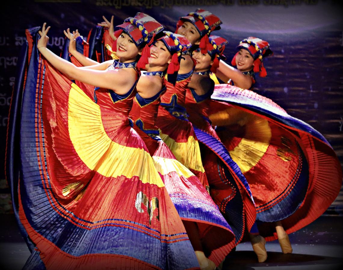 Танец, Лаос Танец, Лаос