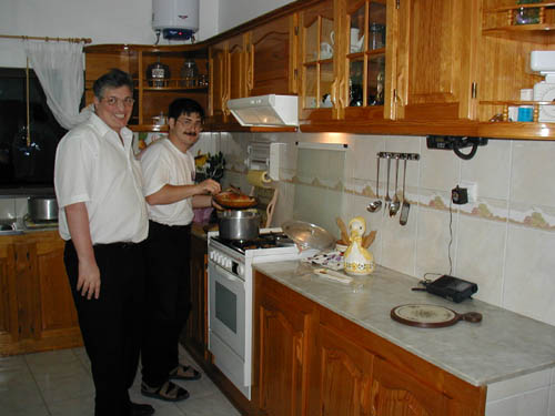 Минделу Остров Сан Висенти Кабо Верде Знаменитый таджикский плов EY8MM Впервые на Кабо Верде Минделу Остров Сан Висенти Кабо Верде Знаменитый таджикский плов EY8MM Впервые на Кабо Верде