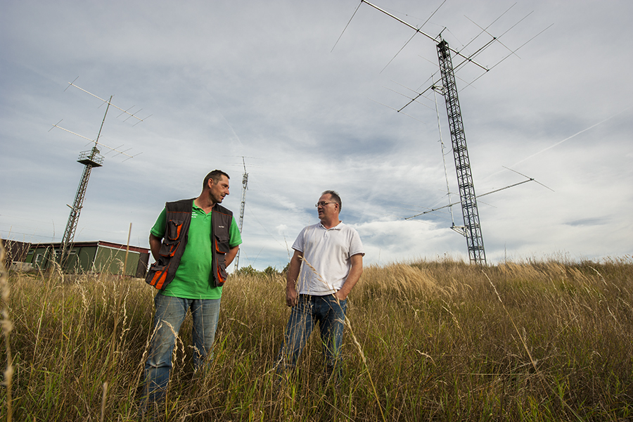 OK5Z OK2ZA OK2ZI Inspecting antennas