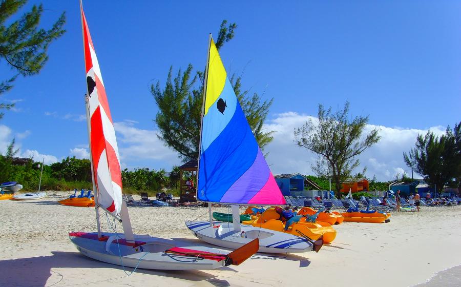 Сан сальвадор остров. San Salvador остров. San Salvador Island. Остров Сан Сальвадор фото.