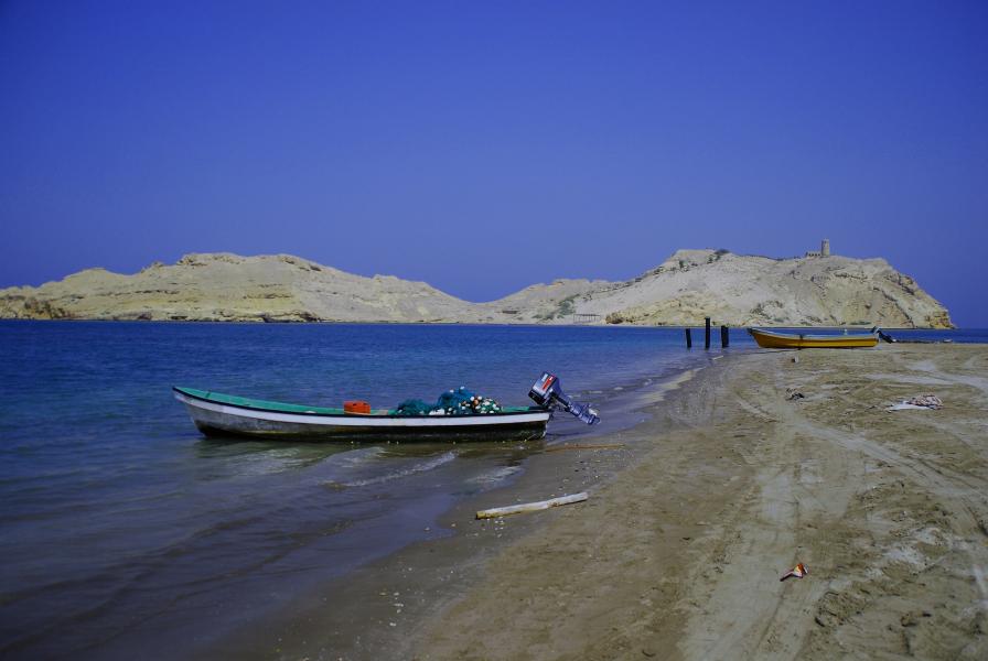Suwadi Island A41ZZ/P Amateur Radio IOTA DX Expedition  Suwadi Island A41ZZ/P Amateur Radio IOTA DX Expedition