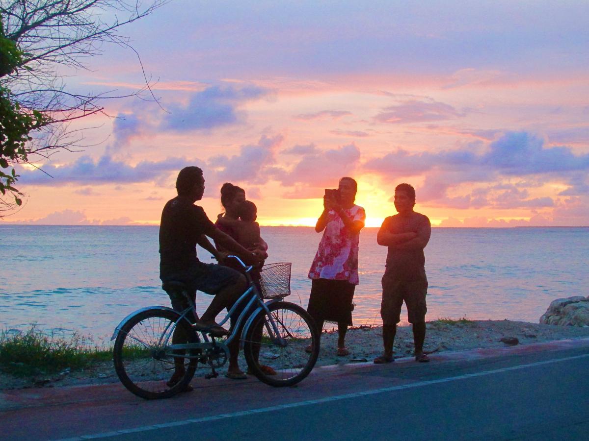 T30TTT Isla Tarawa 2024 Lugares de interés turístico