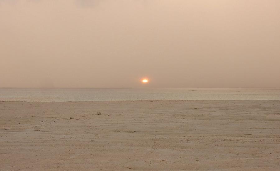 Тувалу T2AT Туристические достопримечательности Солнце и песок.  Тувалу T2AT Туристические достопримечательности Солнце и песок.