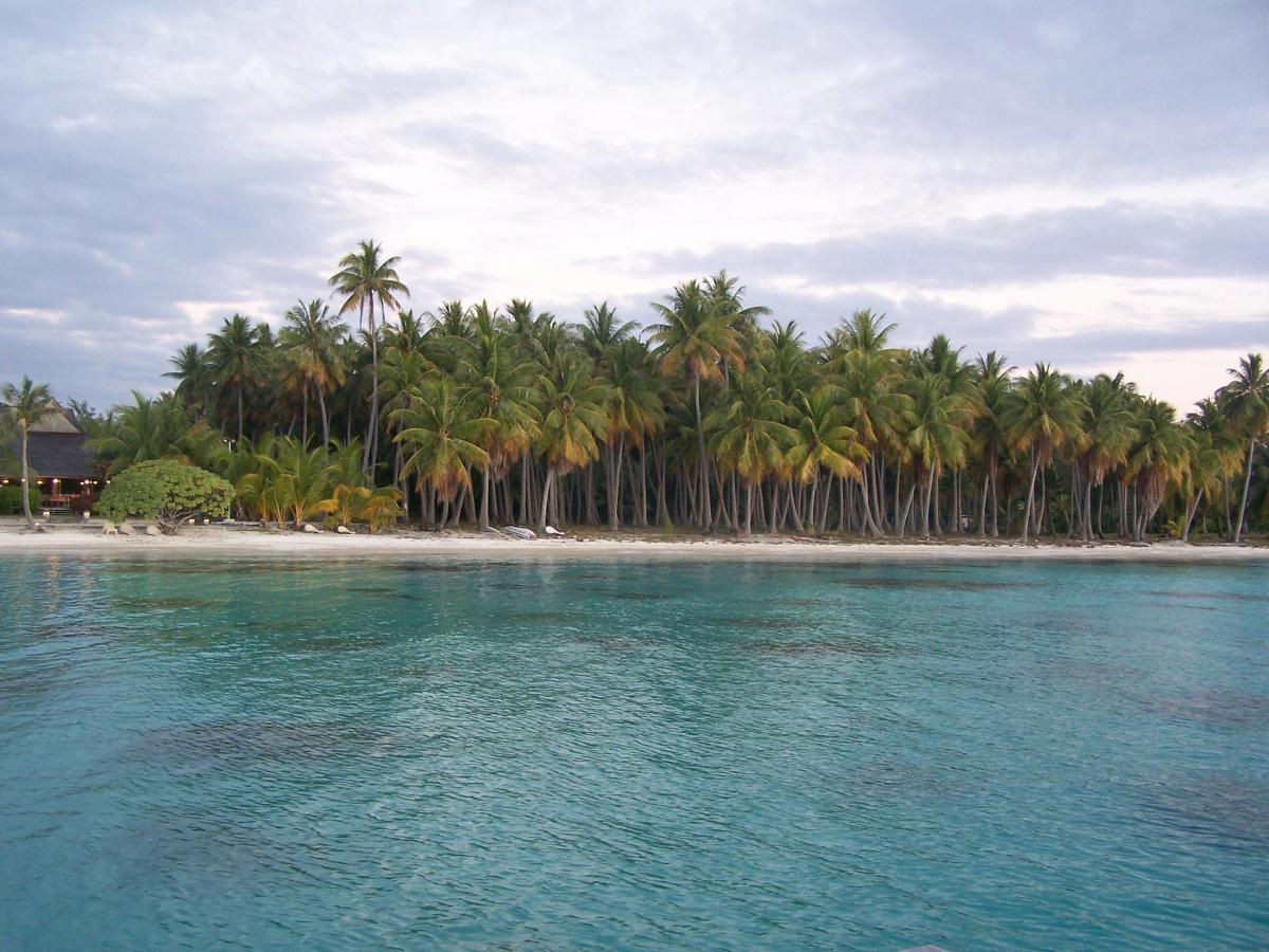 TX7XG Fakarava Atoll Tourist Attractions