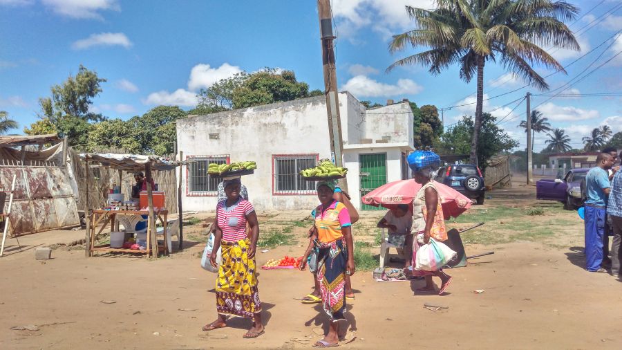 Мозамбик Хаи Хаи. Обычная Африка. Мозамбик Хаи Хаи. Обычная Африка.