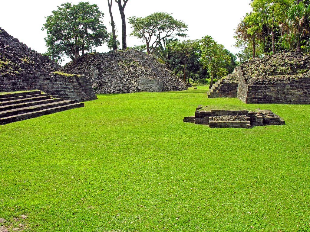 V31WB Belize Lubaantun