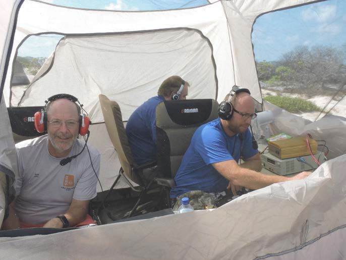 VK9AR Ashmore Reef Mike AD5A, Craig VK5CE, Mike AB5EB VK9AR Ashmore Reef Mike AD5A, Craig VK5CE, Mike AB5EB