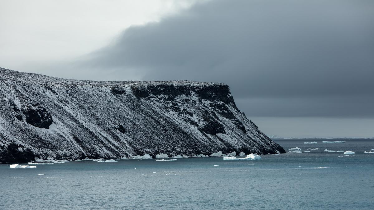 VP8DOI Coast of Antarctica VP8DOI Coast of Antarctica